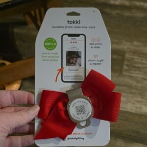 Red Reusable Bow-Card